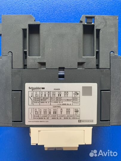 3-х полосный контактор LC1D65AF7