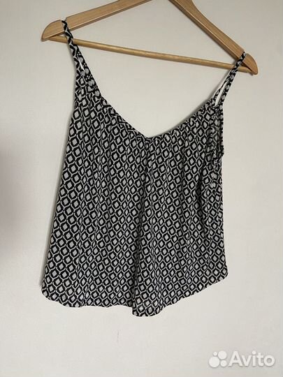 Одежда женская XS-S 50,100,200