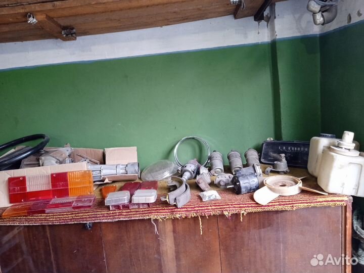 Запчасти на Москвич 412