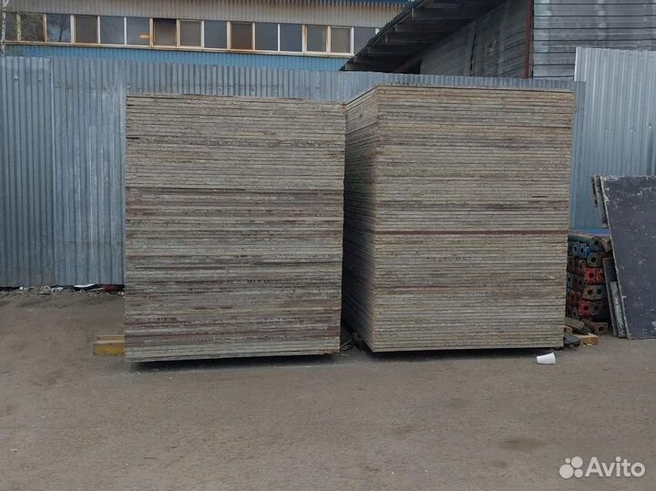 Фанера ламинированная новая и бу