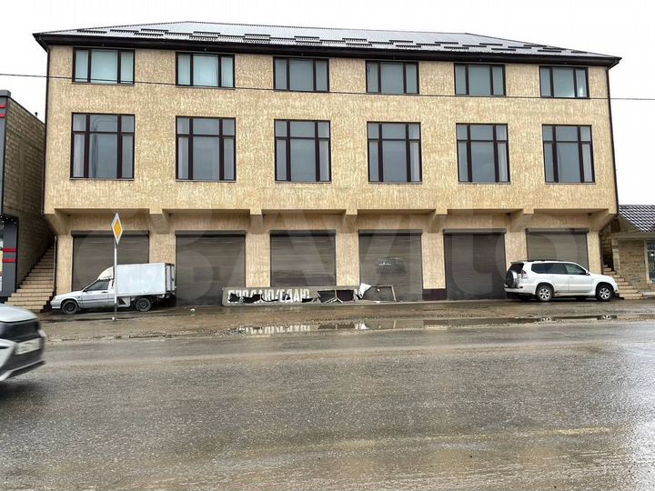 Здание, 620 м²