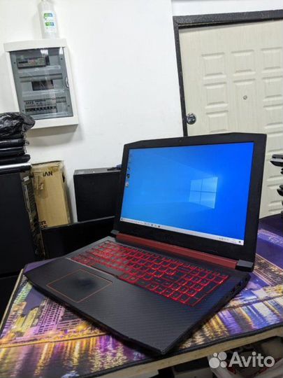 Игровой ноутбук Acer nitro i5-8300 gtx1050 4gb