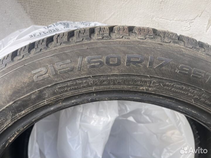 Nokian Tyres Hakkapeliitta 8 215/50 R17 95