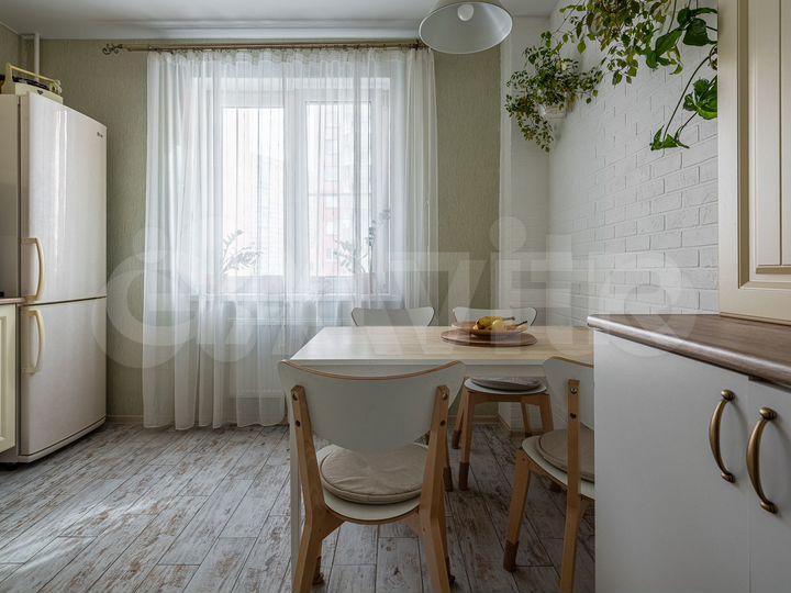 2-к. квартира, 57,1 м², 2/17 эт.