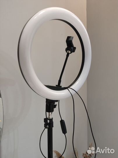 Кольцевая лампа для селфи