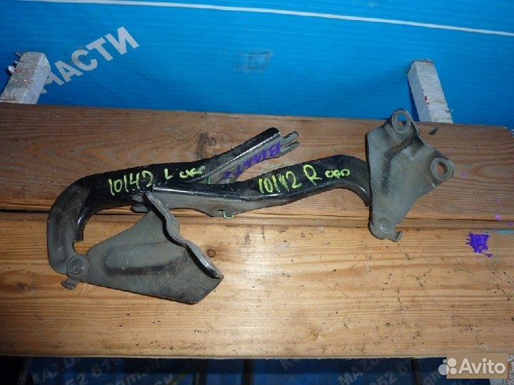 Петля капота Mazda Biante ccefw