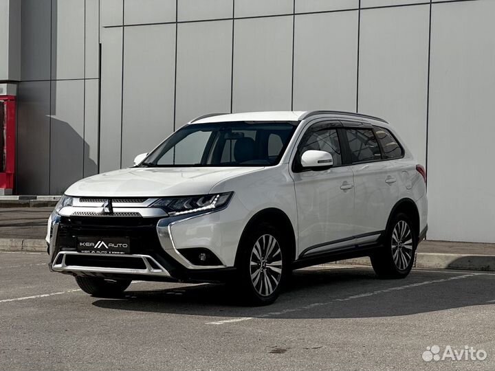 Mitsubishi Outlander 2.0 CVT, 2019, 93 400 км