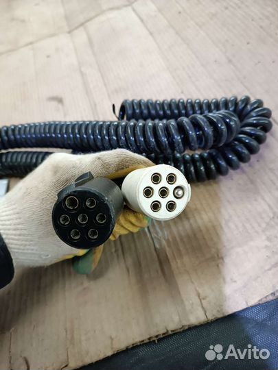 Спиральный кабель