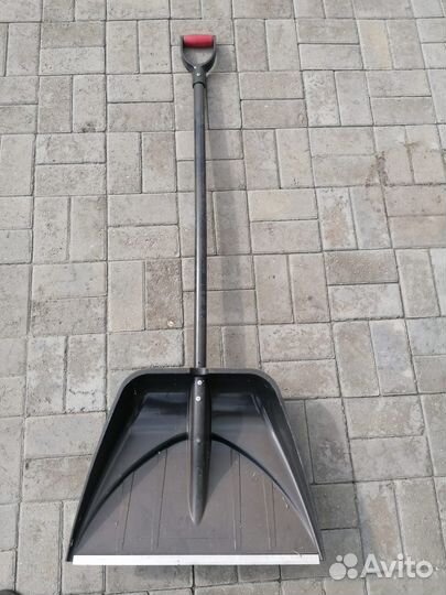 Лопата снеговая