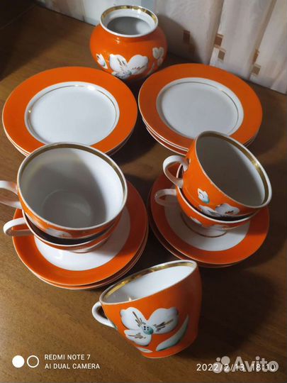 Кофейный и чайный сервиз