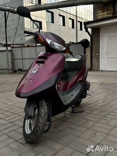 Скутер Honda Tact AF-30 Малинового Цвета