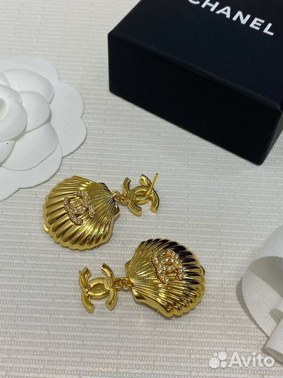 Серьги золотые Chanel