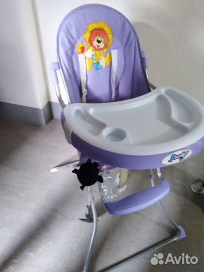 Детский стульчик для кормления