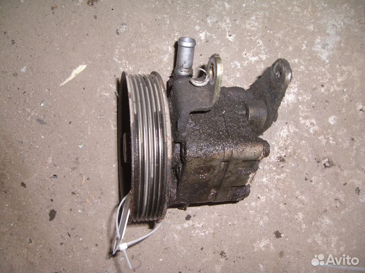 Насос гур Nissan X-Trail T30