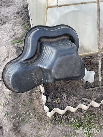 Бассейн (пруд)