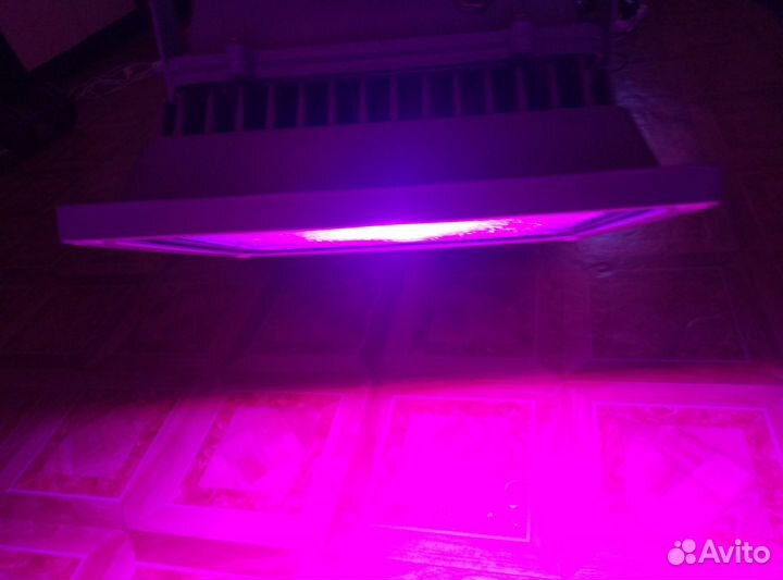Фитолампа для растений,фитопрожектор