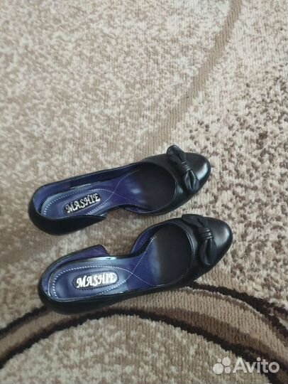 Туфли женские 39 размер черные