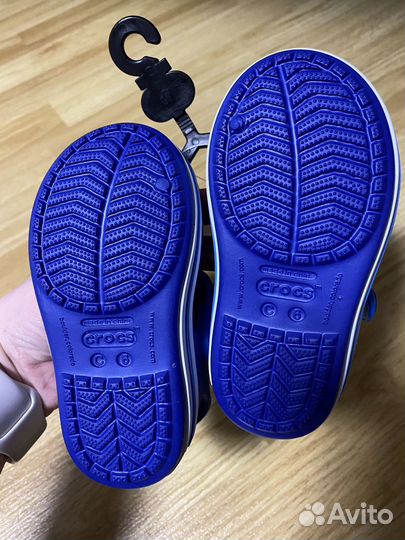 Сандалии crocs c6