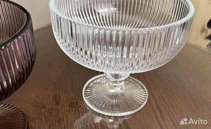 Конфетница на ножке, варенница, креманка