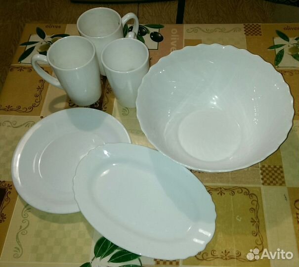 Тарелки зик, салатницы, разные блюда