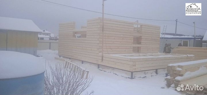 Срубы дома из бруса 6х6 с выносом отделка