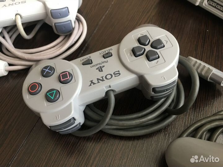 Sony playstation classic (ps 1, ps one)