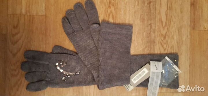 Новые перчатки женские