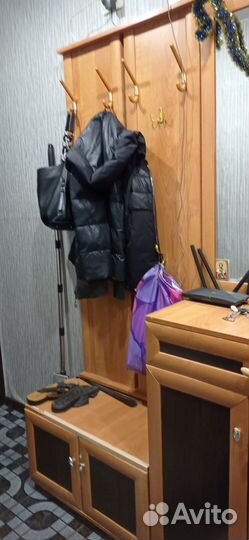 Прихожая бу шир. 215,выс.205, глуб. 40