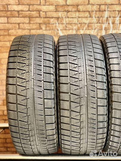 Bridgestone Blizzak Revo GZ 215/55 R16