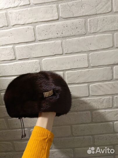 Берет женский норковый
