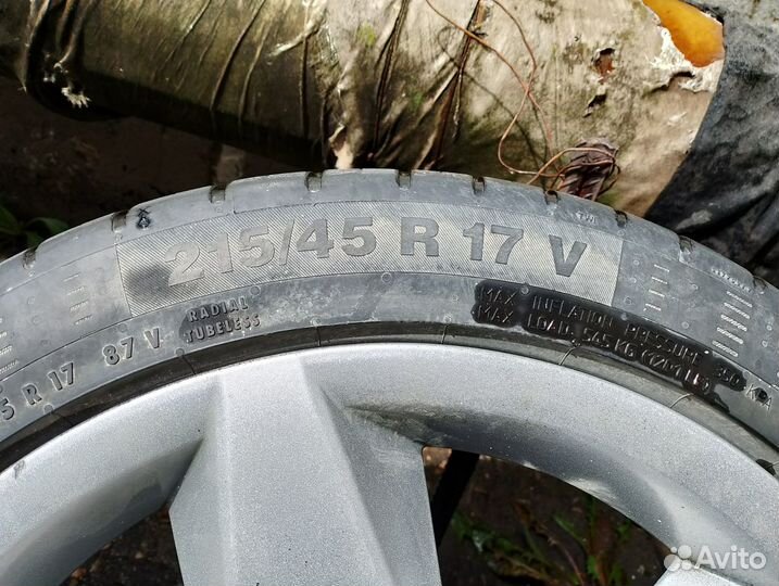 Колеса летние в сборе 215/45 R17