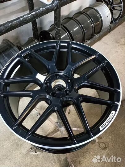 Диски на Mercedes amg r20