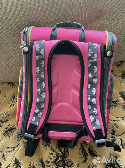 Ортопедический школьный рюкзак для девочки