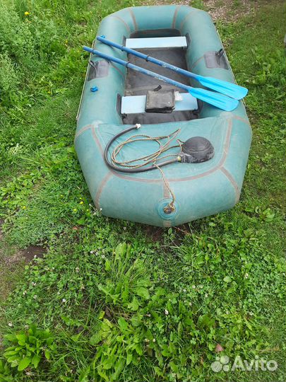 Лодка надувная резиновая бу 2 местная
