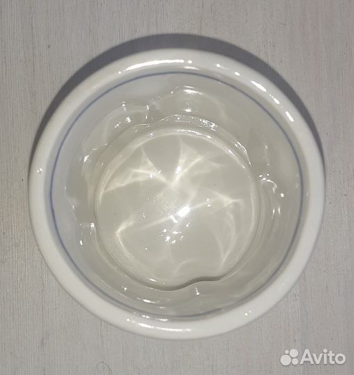 Гжель. Автор Исаев. 1998 г. Стопка