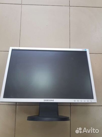 Монитор samsung 22