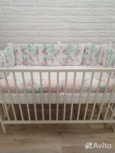 Бортик для кроватки