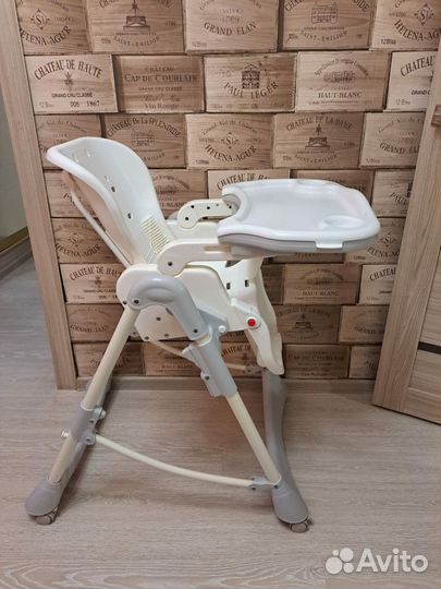 Стульчик для кормления happy baby