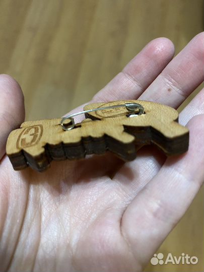 Значок Футбол деревянный Запорожец x Waf Waf