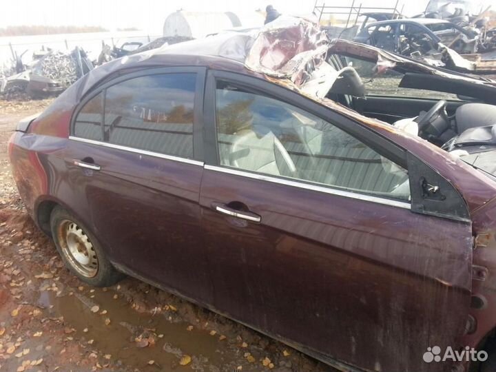 В разборе Geely Emgrand EC 7