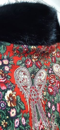 Платок голубой новый