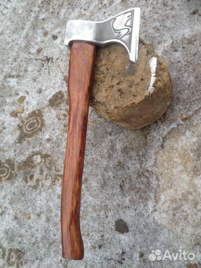 Подарок, топор