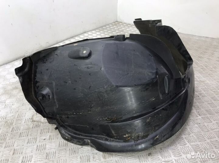 Защита арок передняя правая (подкрылок) Dacia