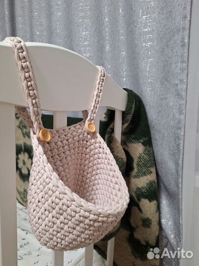 Кармашки на кроватку