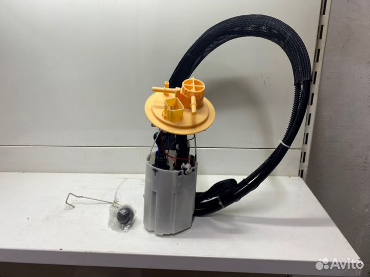 Насос топливный Volvo Xc90