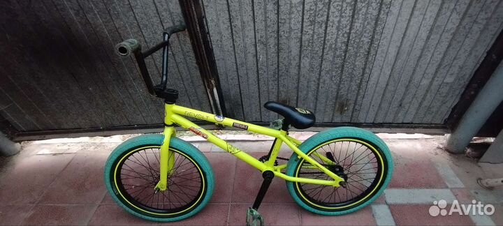 Трюковый велосипед bmx