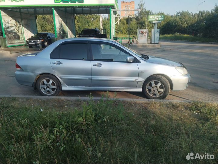 Mitsubishi Lancer 1.6 МТ, 2005, 235 000 км