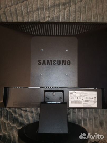 Монитор Samsung SyncMaster 923nw