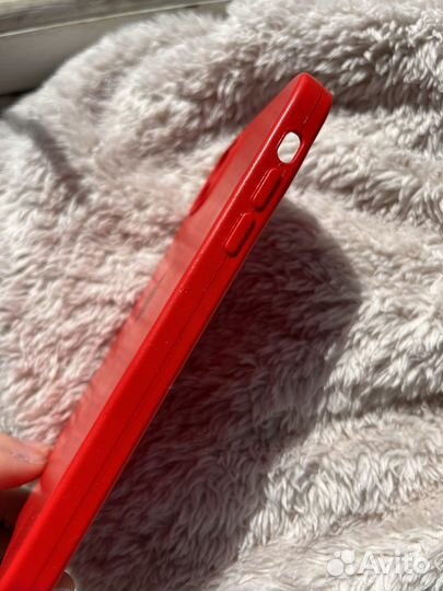 Чехол на iPhone 11