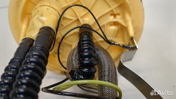 Насос топливный электрический Volvo V70